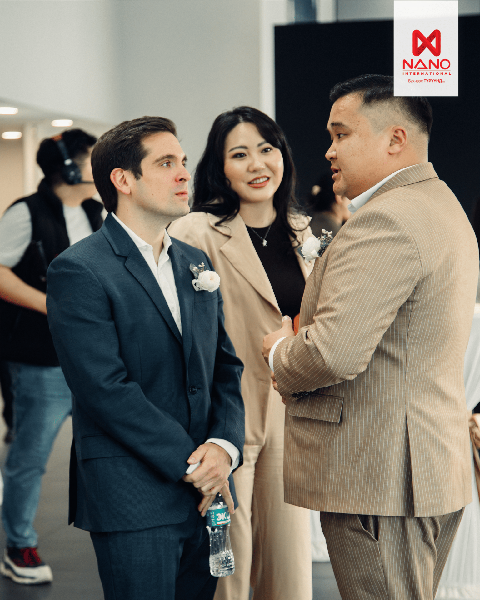 НАНО ИНТЕРНЭЙШНЛ ХХК АЛБАН ЁСООР LINDT & SPRÜNGLI БРЭНДИЙН НЭЭЛ...